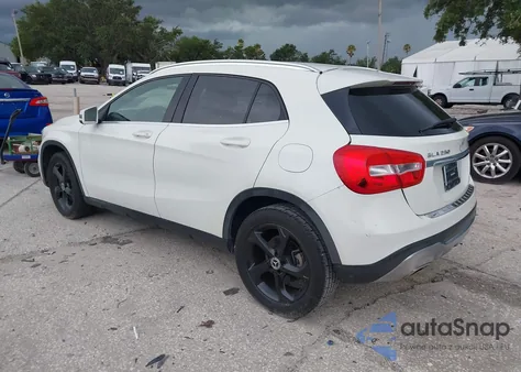 2018 Mercedes-Benz Gla 250 z USA, uszkodzony, nr VIN WDCTG4EB5JJ459623